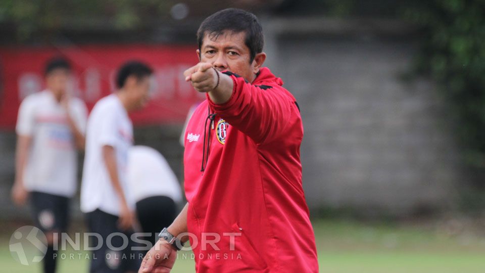 Pelatih Bali United, Indra Sjafri. Copyright: © Muhammad Qomarudin/INDOSPORT